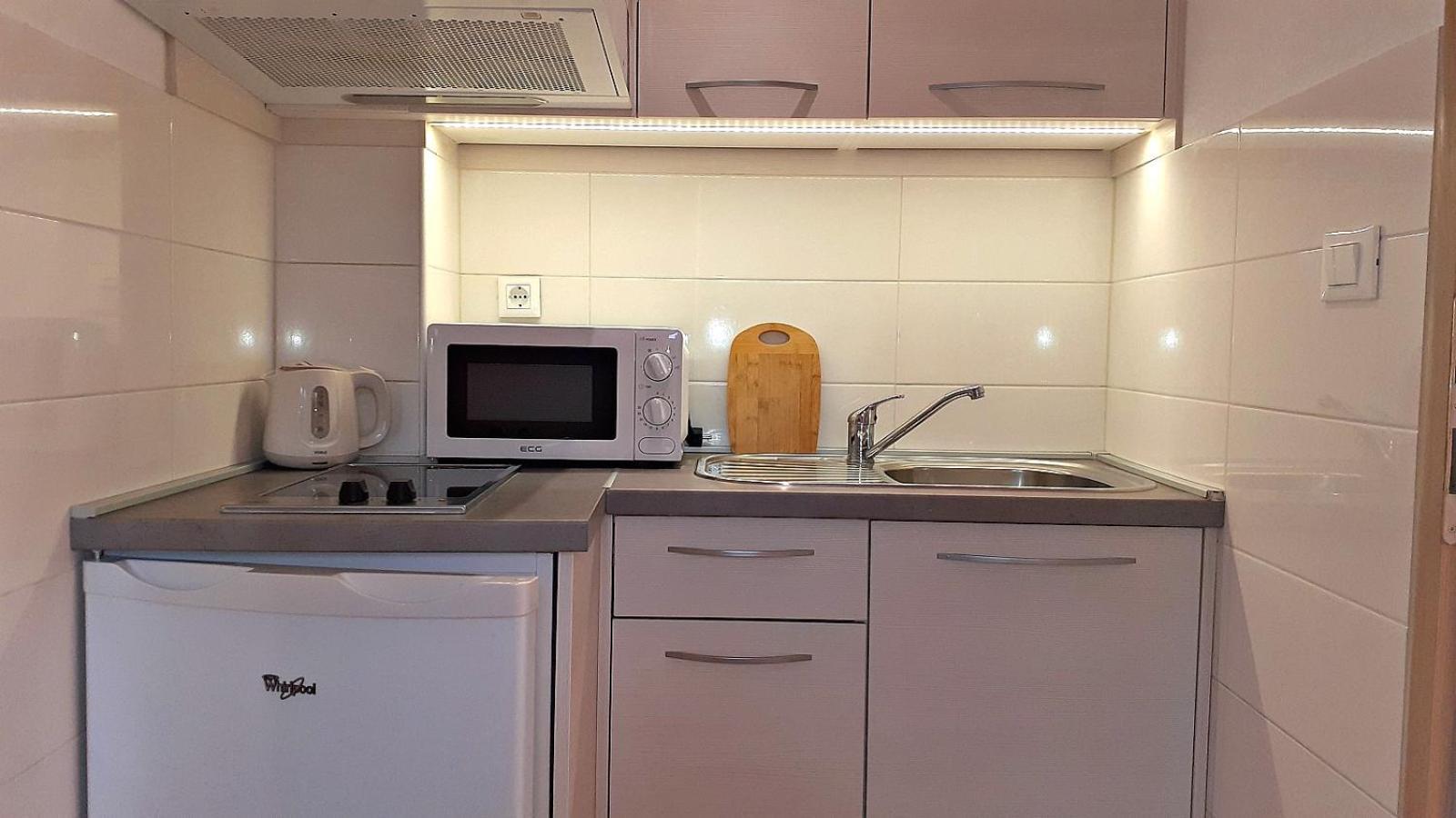 Deluxe Stone House Bonaca Appartement Baška Voda Kamer foto