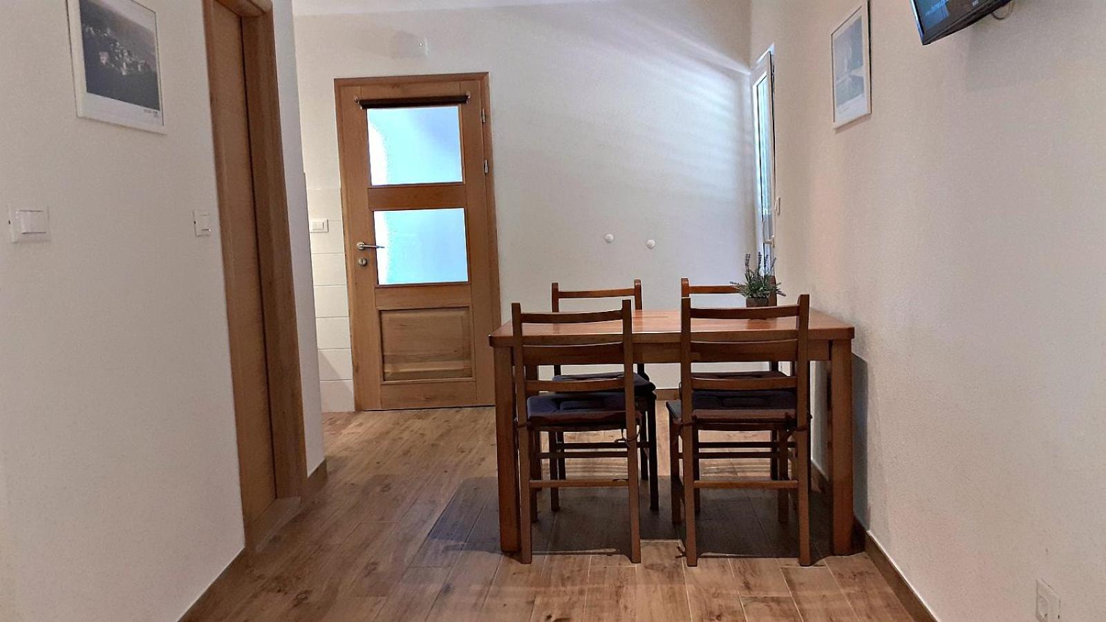 Deluxe Stone House Bonaca Appartement Baška Voda Kamer foto