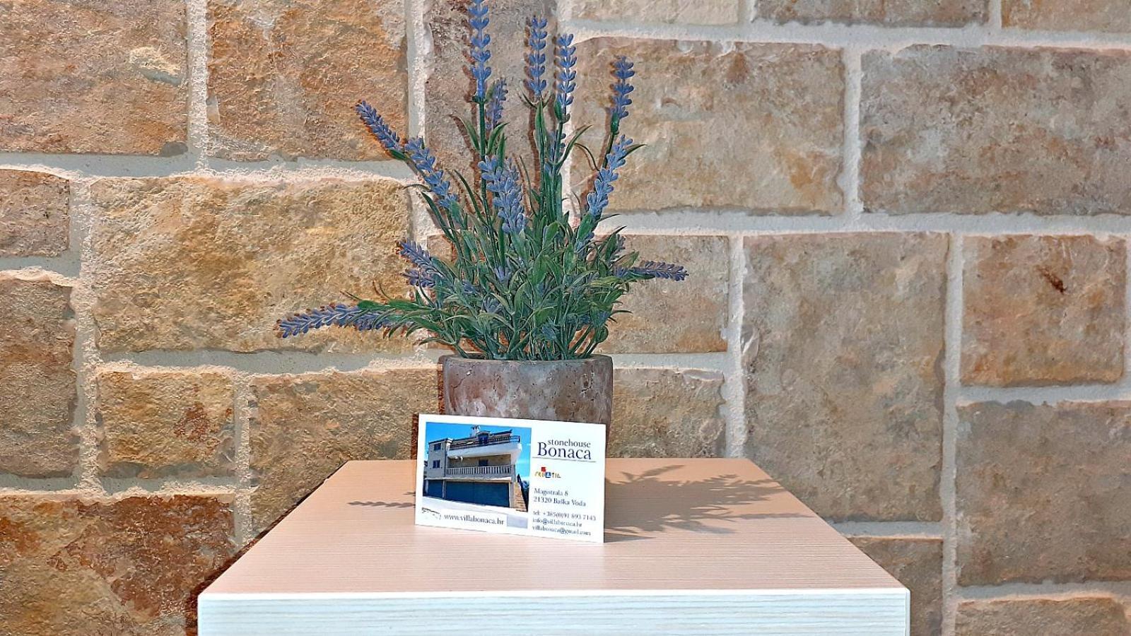 Deluxe Stone House Bonaca Appartement Baška Voda Kamer foto